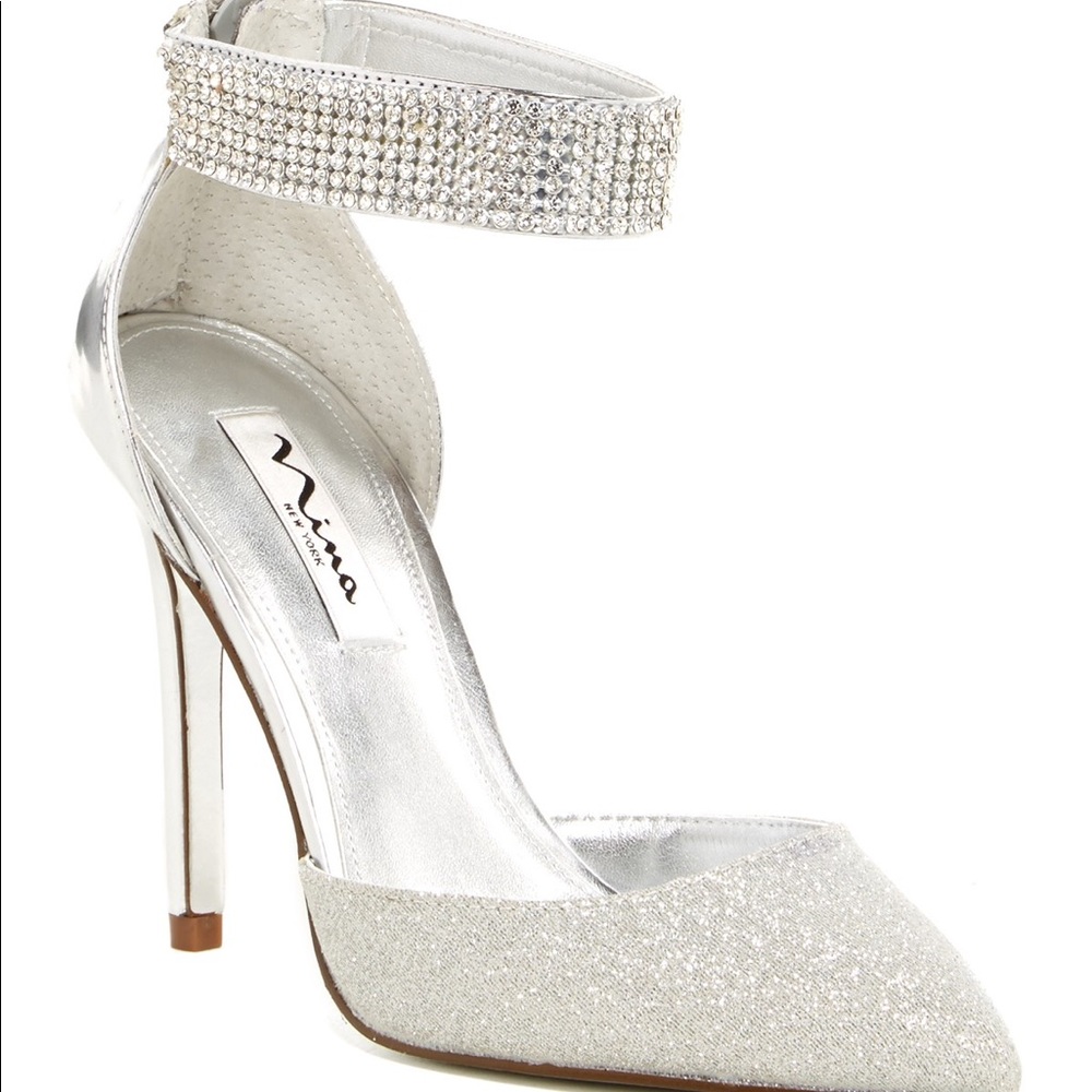 Ninã of New York women’s shoes
